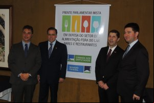 2013 - Lançamento da frente parlamentar em defesa de bares e restaurantes