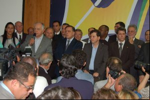 2013 - Pimenta da Veiga discursa ao tomar posse como presidente do ITV